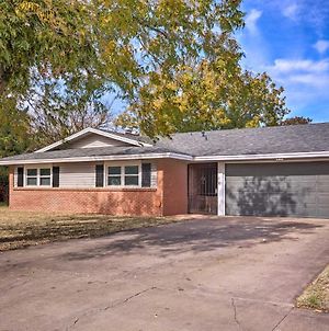 Lubbock Home With Game Room, Near Texas Tech! Exterior photo