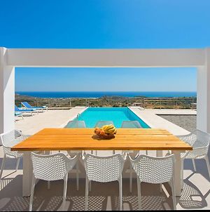 Beautiful New Luxury Villa With Infinity Pool, Outside Kitchen And Sea View Καλυθιές Exterior photo