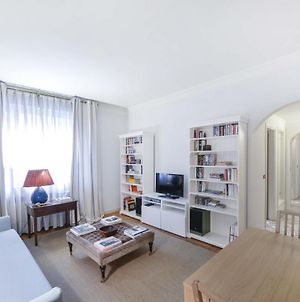 Roomy Apartment In Missori Near Metro And Duomo Μιλάνο Exterior photo