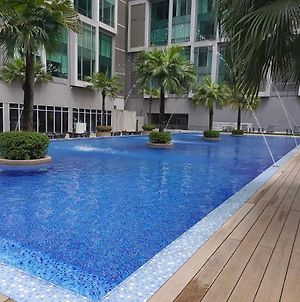 Soho Suites Klcc By Rt Group Κουάλα Λουμπούρ Exterior photo