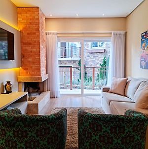 Apartamento Super Luxo - Cond. Casa De Pedra Διαμέρισμα Γκραμάντο Exterior photo