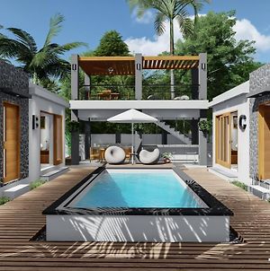 Moringa Resort With Pool, Open Air Shower & Shared Bath Sleeps 8 Βίλλεμσταντ Exterior photo