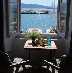 Aegina Port Apt 4 Διαμέρισμα Exterior photo
