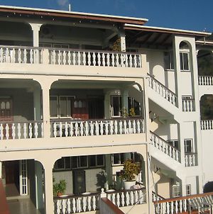 Carriacou Grand View Hotel Hillsborough  Exterior photo