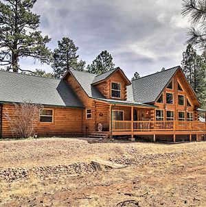 Spacious Overgaard Cabin Retreat With Game Room Exterior photo