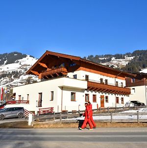 Bergwelt Appartements - Haus Sud Brixen im Thale Exterior photo