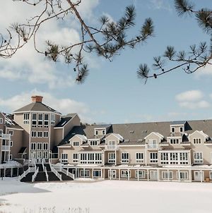 Holiday Inn Club Vacations Mount Ascutney Resort, An Ihg Hotel Brownsville Exterior photo
