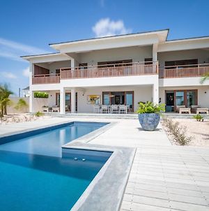 Sea Front Vacation Penthouse On Bonaire, Casa At Sea Διαμέρισμα Κράλεντικ Exterior photo