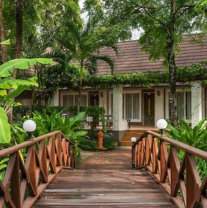 Le Charme Sukhothai Historical Park Resort Σουκοτάι Exterior photo