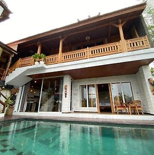 Villa Ola Tambayong Sukawati Exterior photo