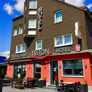 Triton Ξενοδοχείο Κολωνία Exterior photo