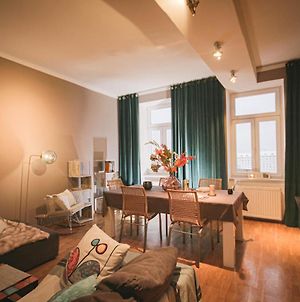 Charming Apartment: Only 10 Minutes To The Center Βιέννη Exterior photo