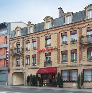 Hotel Le Pelican Charleville-Mézières Exterior photo