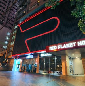 Red Planet Manila Ortigas Ξενοδοχείο Exterior photo