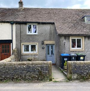 Primrose Cottage Tideswell Exterior photo