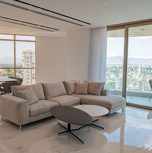 360 Nicosia - Luxury Apartment Panoramic View Exterior photo