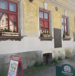 Restaurace S Ubytovanim Ξενοδοχείο Křižany Exterior photo