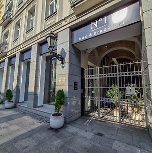 No1 Bed&Breakfast Lounge Leszno  Exterior photo