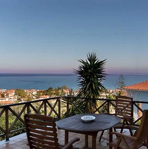 Villa Mitsa With Stunning View On The Argassi Hill Exterior photo