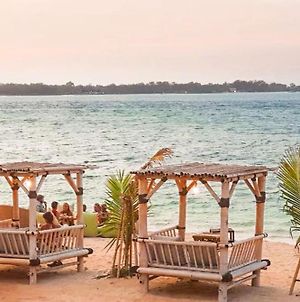 Puri Air Beach Resort & Spa Νησιά Γκίλι Exterior photo
