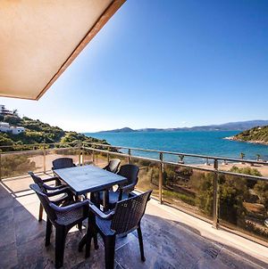 Lovely Villa With Sea View, Balcony And Terrace In Milas, Bodrum Bogazici Exterior photo