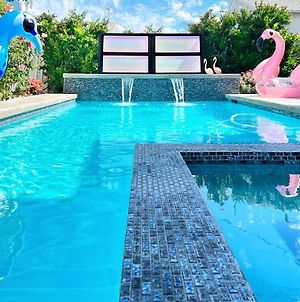 Noho Luxury Oasis I Saltwater Pool-Spa I Lush Gardens I 15 Mins From Hollywood Λος Άντζελες Exterior photo