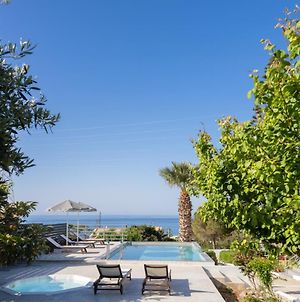 Queens Gem Luxury Villa - Private Heated Jacuzzi - Pool Χερσόνησος Exterior photo