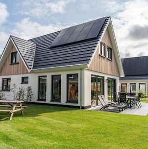 Appealing Holiday Home In De Koog Texel With Sauna Westermient Exterior photo