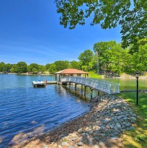 Lake Norman Retreat With Dock About 1 Mi To Marina! Βίλα Mooresville Exterior photo
