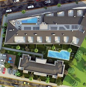 Deluxe Residance Twins Pools On Sky# Διαμέρισμα Κουσάντασι Exterior photo