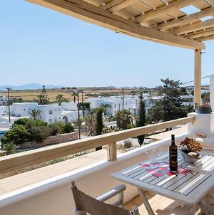 Beautiful Apartment With Sea View In Paros Νάουσα Exterior photo