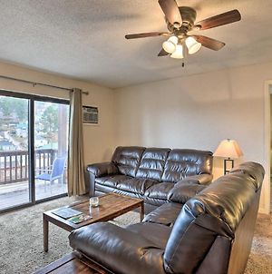 Convenient Lead Condo With Deck And Town Views! Exterior photo