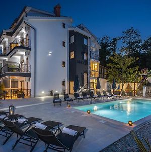Luxury Apartment Nina With Heated Swimming Pool, Villa Adriatic Ičići Exterior photo