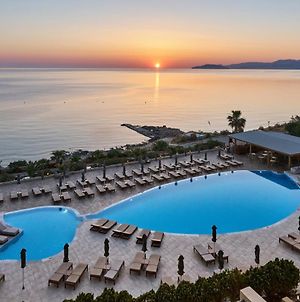 Blue Marine Resort & Spa Άγιος Νικόλαος Exterior photo