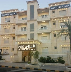 Al-Ahlam Hotel Apartments Άκαμπα Exterior photo