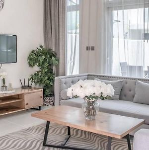 Luxurious Villa 3 Bedrooms In Brand New Community Ντουμπάι Exterior photo