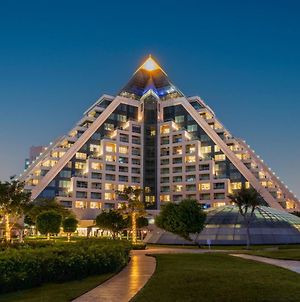 Raffles Dubai Ξενοδοχείο Exterior photo