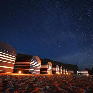 Desert Dream Camp Ξενοδοχείο Ουάντι Ραμ Exterior photo