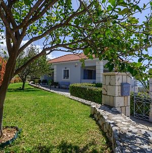Villa Artemis - Luxury Home Over Lourdas Bay Αργοστόλι Exterior photo