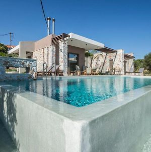 Superior Villa Ariadne With Pool Near Chania Δαράτσο Exterior photo