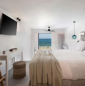 Calla Luxury Seafront Suites Ρέθυμνο Exterior photo