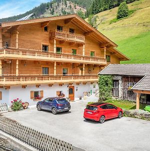 Nice Home In Zell Am See With 6 Bedrooms And Wifi Exterior photo