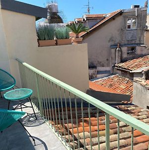 Cozy Apartment With Terrace - Old Town Νίκαια Exterior photo
