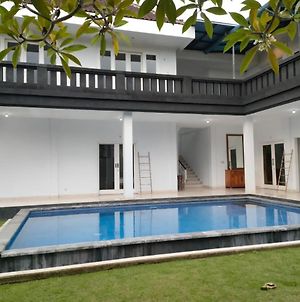 Rama Villas Canggu By Sdm Exterior photo