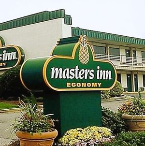 Masters Inn Augusta, Ga Near Riverwalk By Oyo Αγκούστα Exterior photo