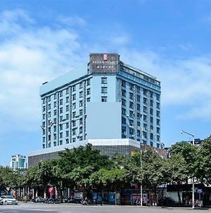 Richeng Ruixuan Nanning Qingxiu Wanda Plaza Hotel Exterior photo