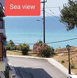 Grcka-Reni Greece Beach Διαμέρισμα Nea Kallikrateia Exterior photo