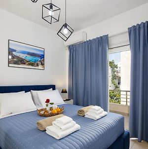 Adelphes Beachfront Apartment With Direct Connection To The Beach Χανιά Exterior photo