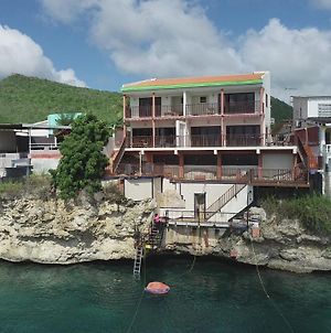 Lagun Ocean View Villa With Own Private Beach Βίλλεμσταντ Exterior photo