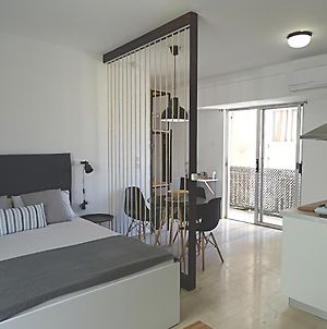 Hermes New & Comfy Studio - 25' Walk To The Acropolis Διαμέρισμα Αθήνα Exterior photo